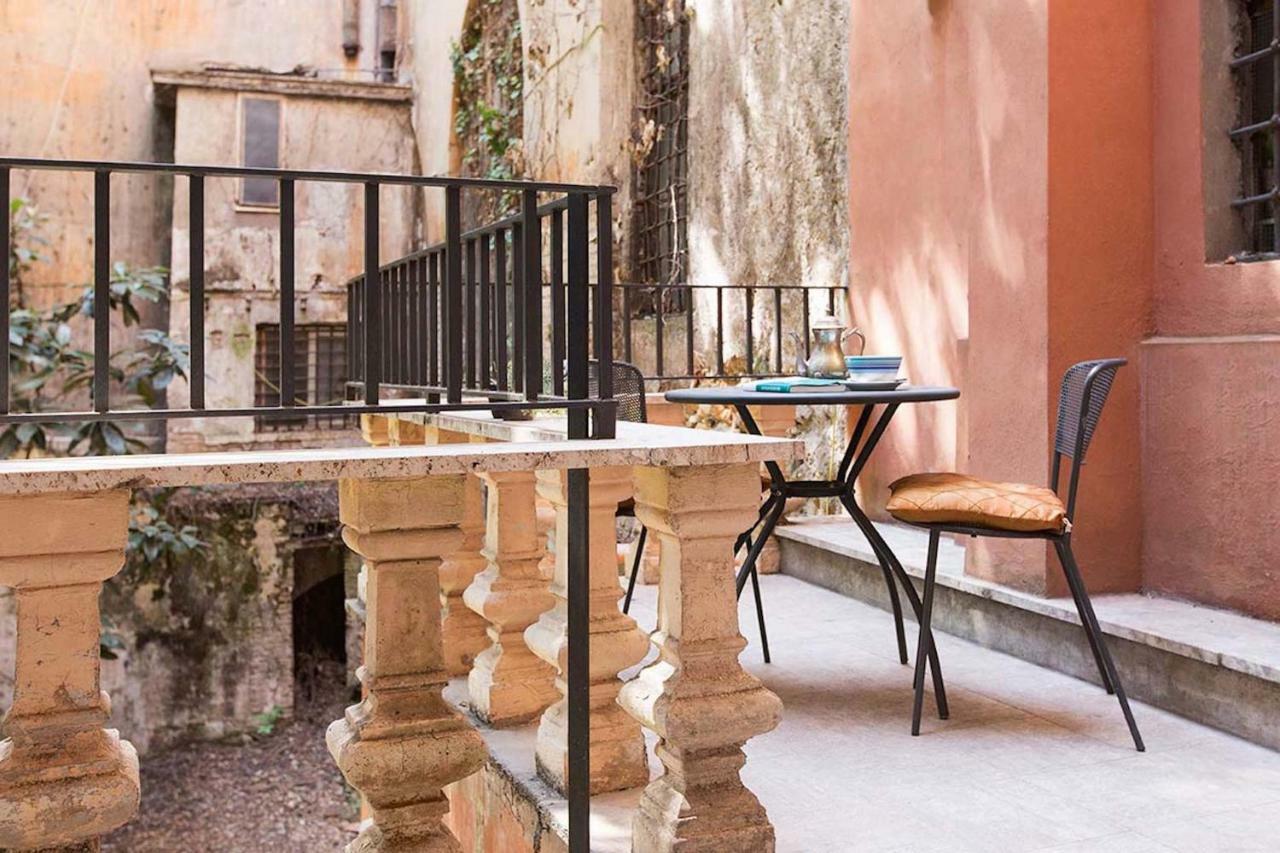 Bernini Near The Trevi Fountain - 4 Bedroom Apartamento